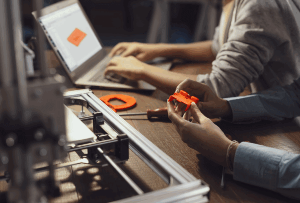 Design + Prototyping Iteration Strategies for Middle-Market Companies